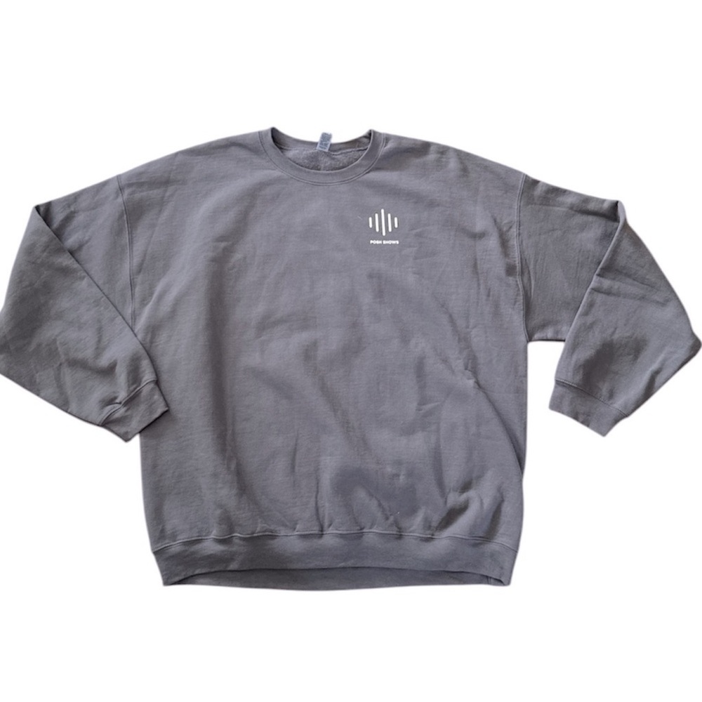 Gildan Poshmark Posh Shows Swag Gray Crewneck Sweatshirt Unisex 2XL